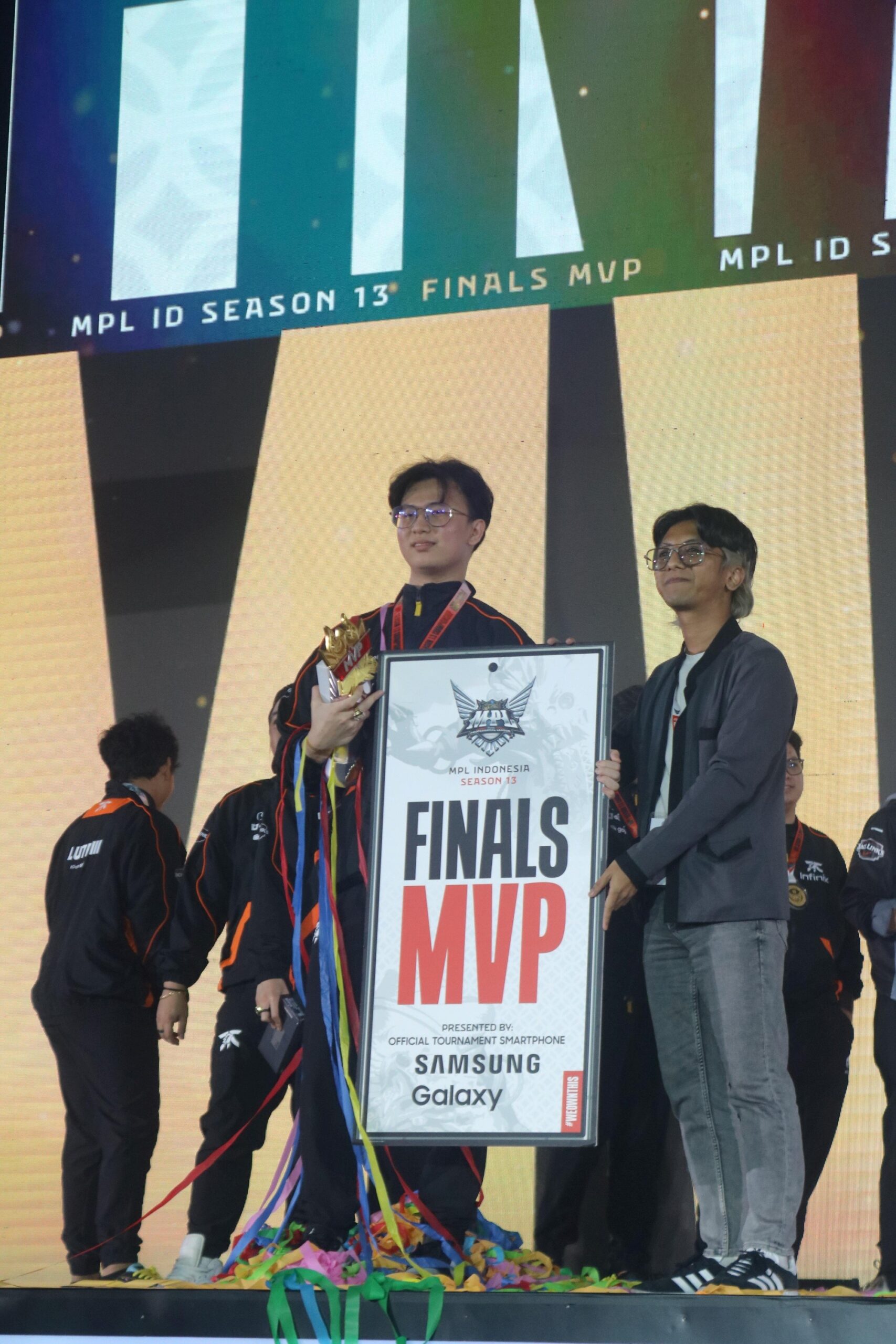 FNATIC ONIC Jadi Raja Galaxy MPL ID Season 13 Siap Pertahankan Gelar