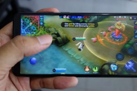 10 Hp Terbaik Buat Main Mobile Legends Ml Esportsku